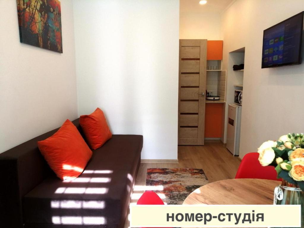 Світло Цілодобово Apartments In The City Center Lviv Exterior foto