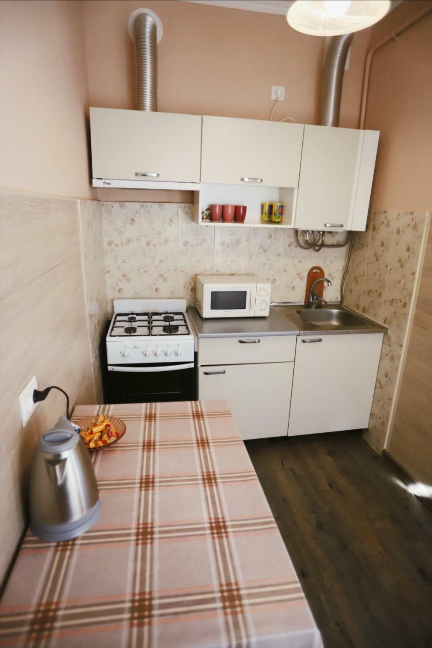 Світло Цілодобово Apartments In The City Center Lviv Exterior foto